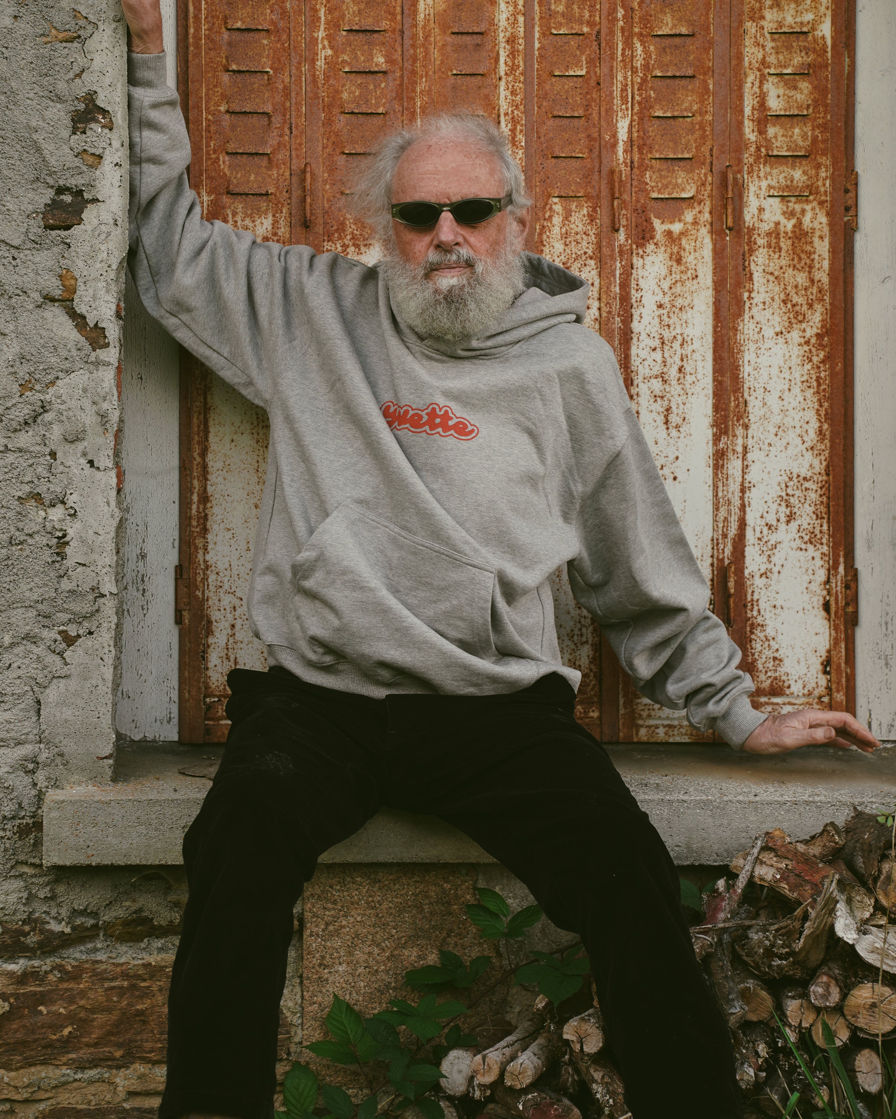 SWEAT GÉRARD- YVETTE AU BISTROT