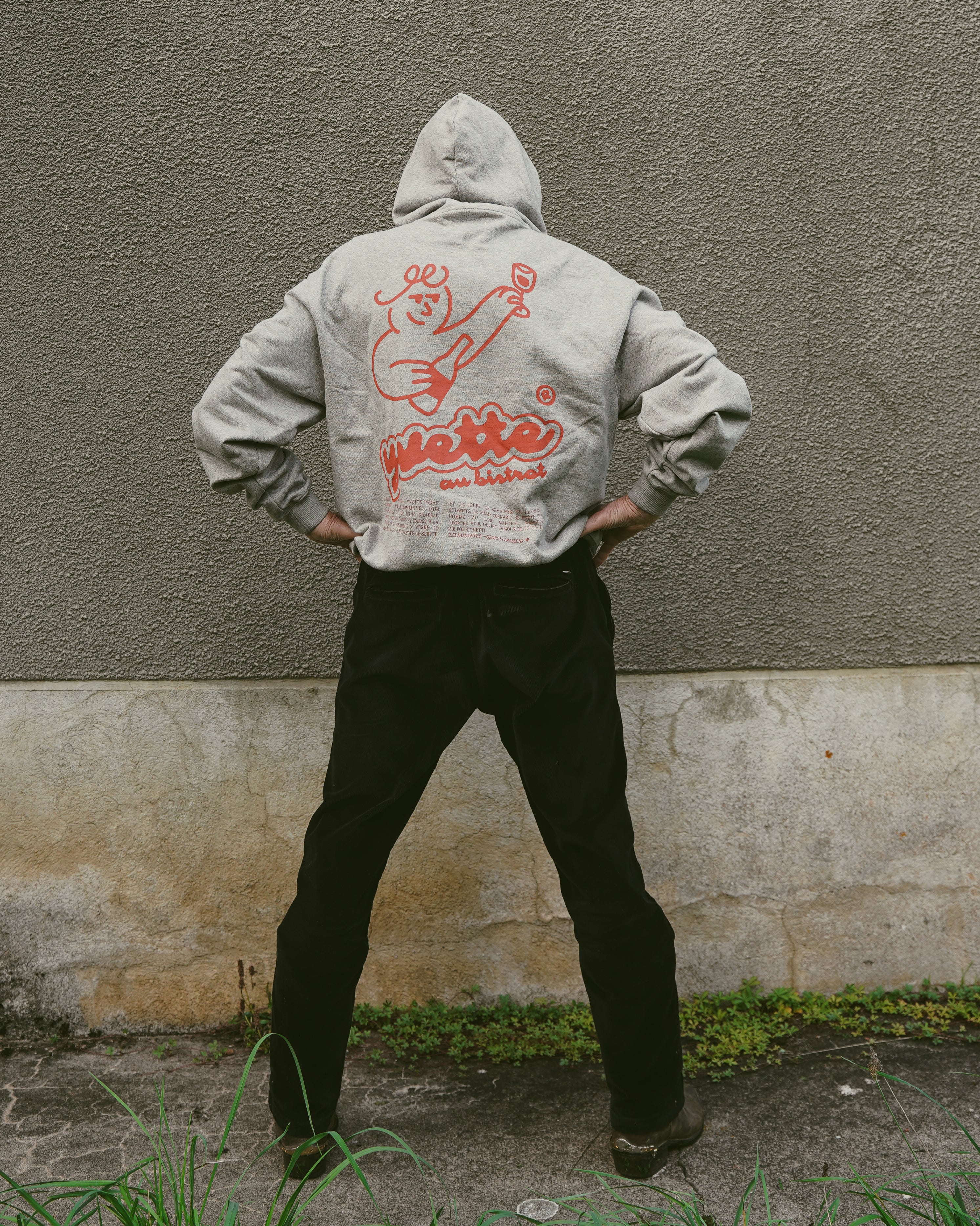 SWEAT GÉRARD- YVETTE AU BISTROT